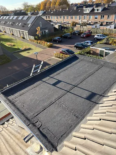Dak en zinkwerk — werk van Lambregts Installaties